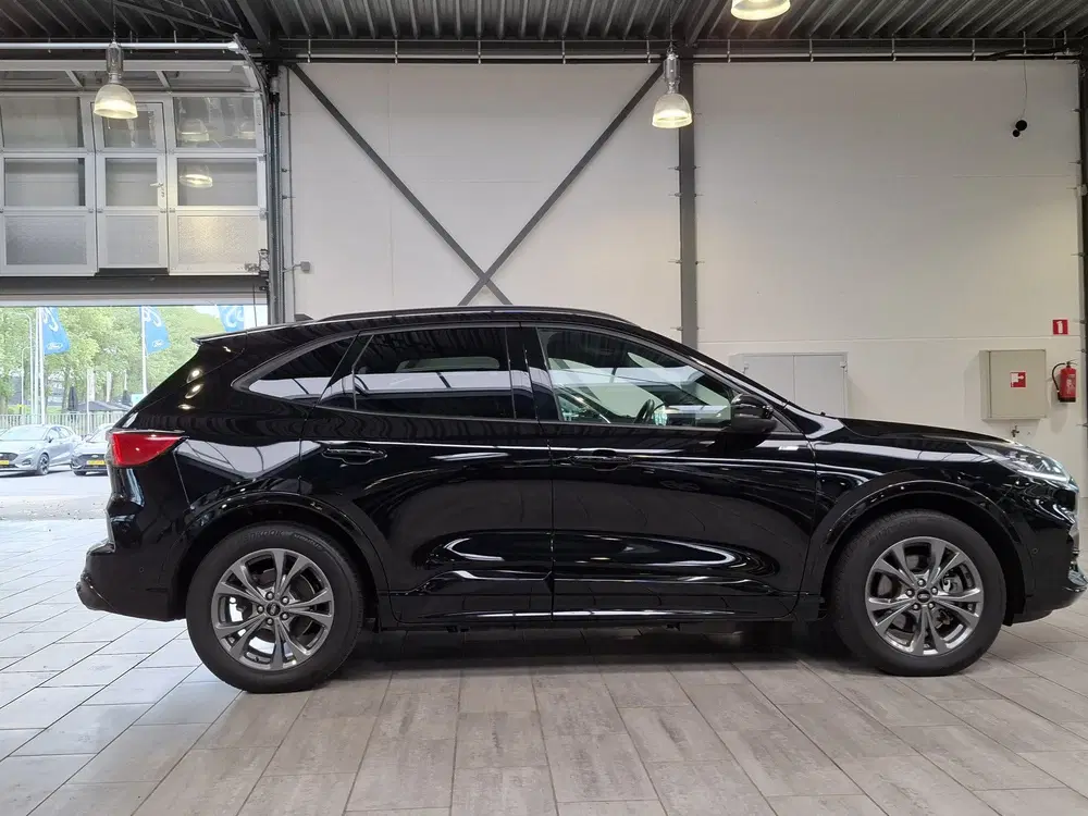 Ford Kuga 2.5 PHEV ST-Line X uit 2021, foto 4