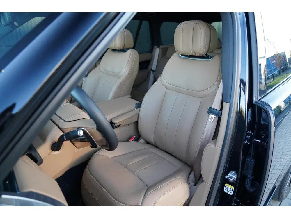 Land Rover Range Rover 3.0 P460e HSE PHEV uit 2026, foto 2