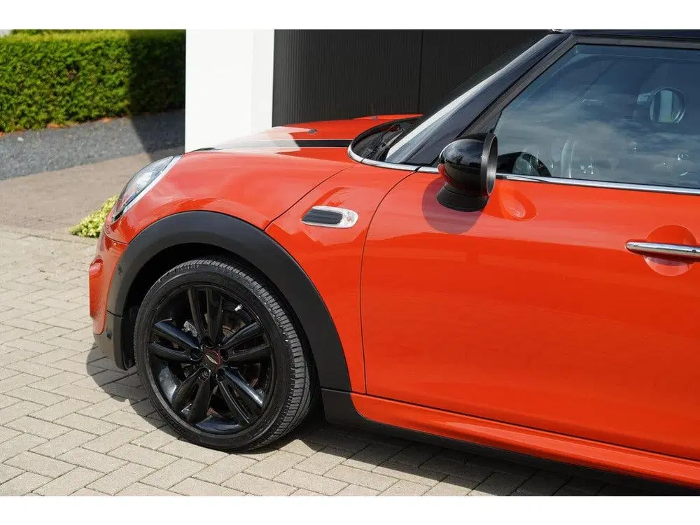Mini John Cooper Works 1.5 Cooper Burgundy Edition uit 2020, foto 7
