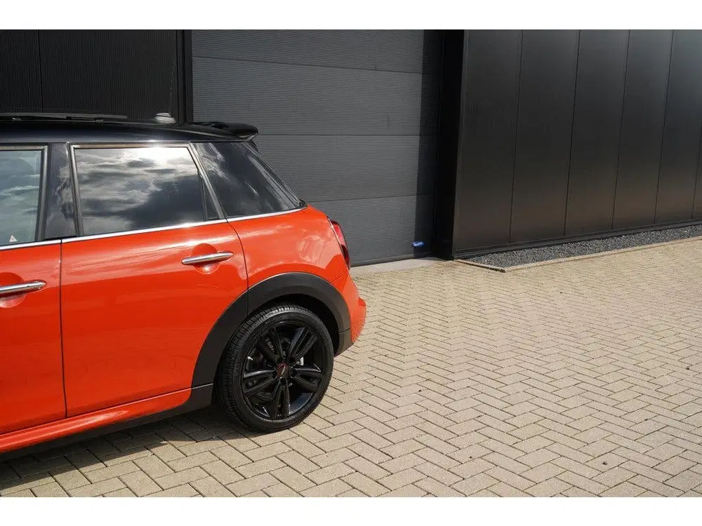 Mini John Cooper Works 1.5 Cooper Burgundy Edition uit 2020, foto 8