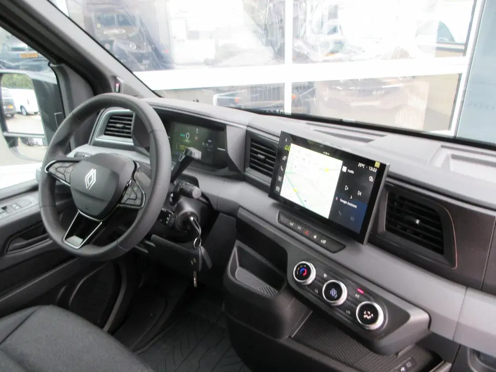Renault Master E-Tech Renault Master E-Tech T35 L2H2 Adva uit 2026, foto 11