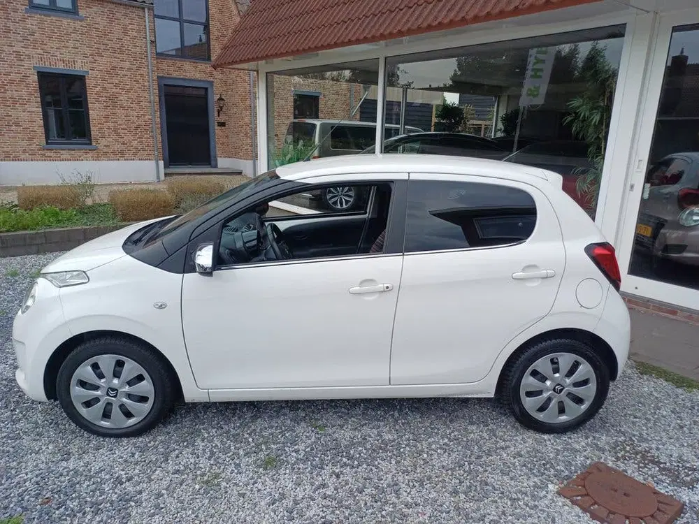 Citroën C1 Citroen C1 1.0 VTi Feel Pack Comfort uit 2021, foto 2