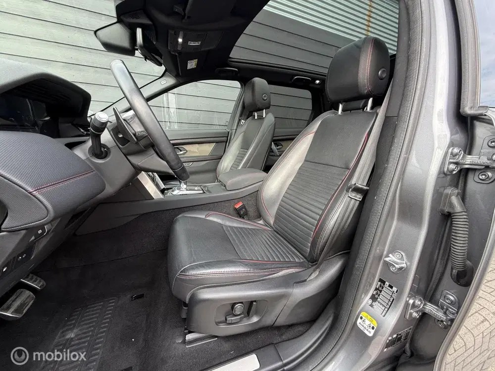Land Rover Discovery Sport P300e 1.5 R-Dynamic Pano.dak uit 2021, foto 6