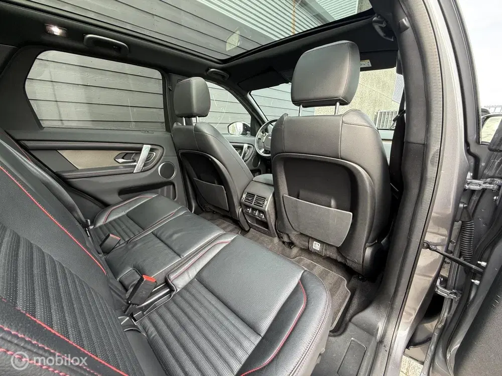 Land Rover Discovery Sport P300e 1.5 R-Dynamic Pano.dak uit 2021, foto 7