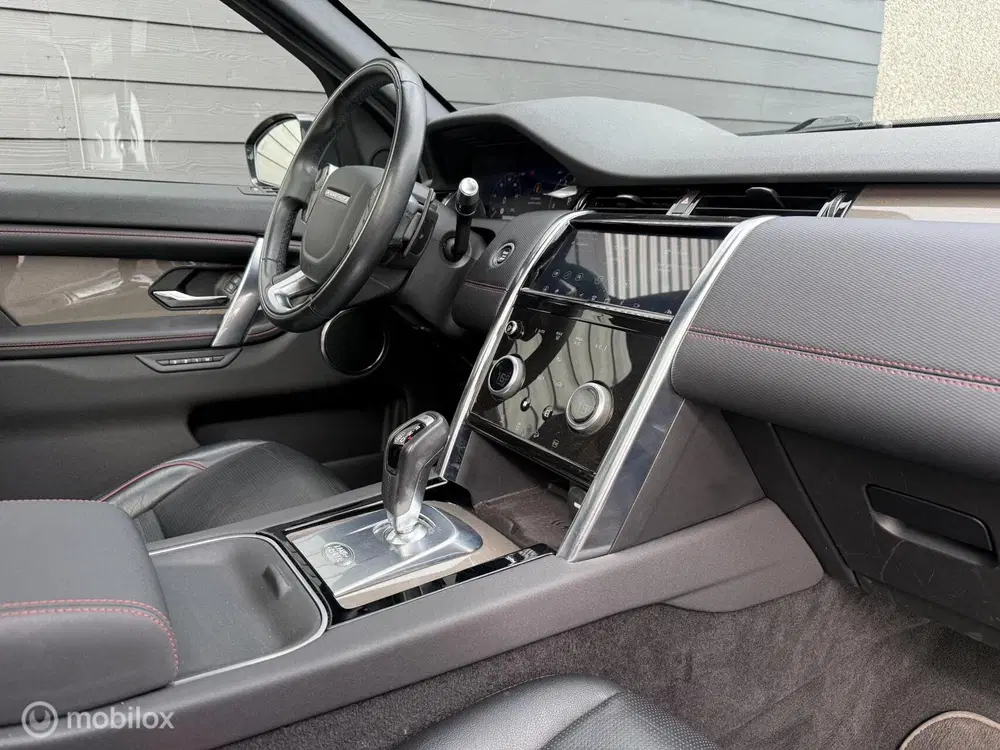Land Rover Discovery Sport P300e 1.5 R-Dynamic Pano.dak uit 2021, foto 9