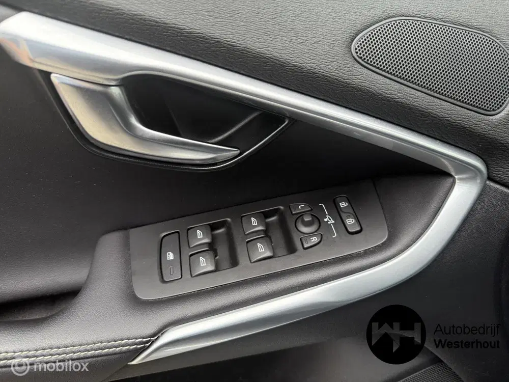 Volvo V40 1.5 T3 Polar+ Sport APK TOT 2027 VOL OPTIE uit 2019, foto 15