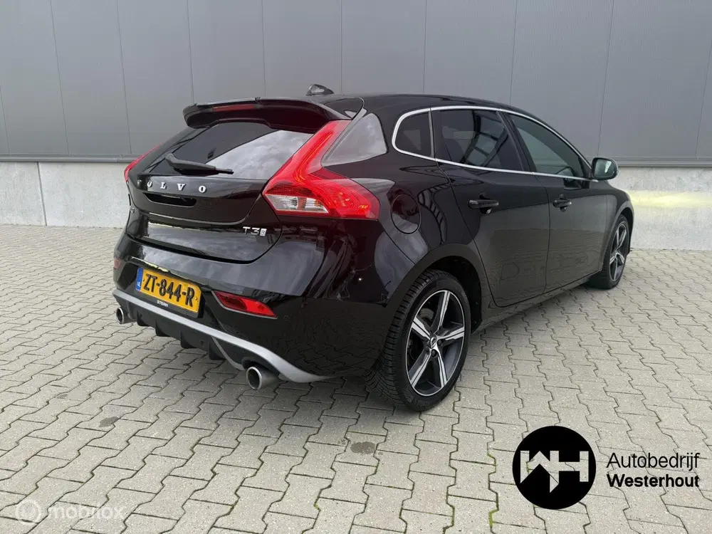 Volvo V40 1.5 T3 Polar+ Sport APK TOT 2027 VOL OPTIE uit 2019, foto 3