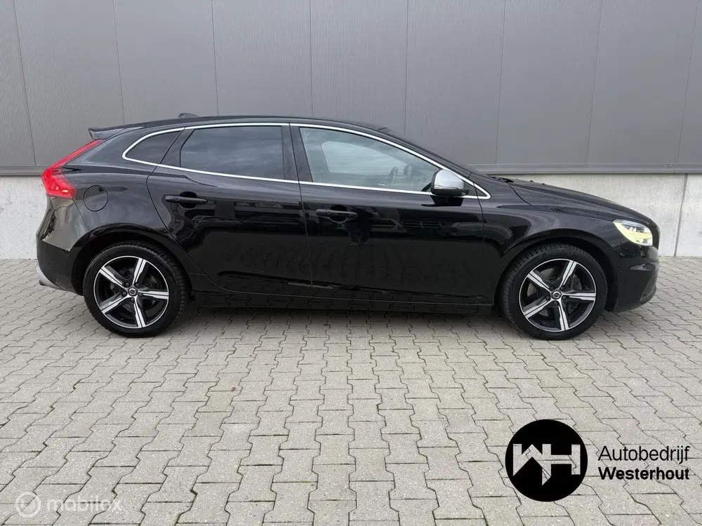 Volvo V40 1.5 T3 Polar+ Sport APK TOT 2027 VOL OPTIE uit 2019, foto 5