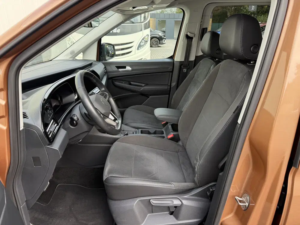 Volkswagen Caddy 1.5 TSI Rolstoelauto uit 2022, foto 11