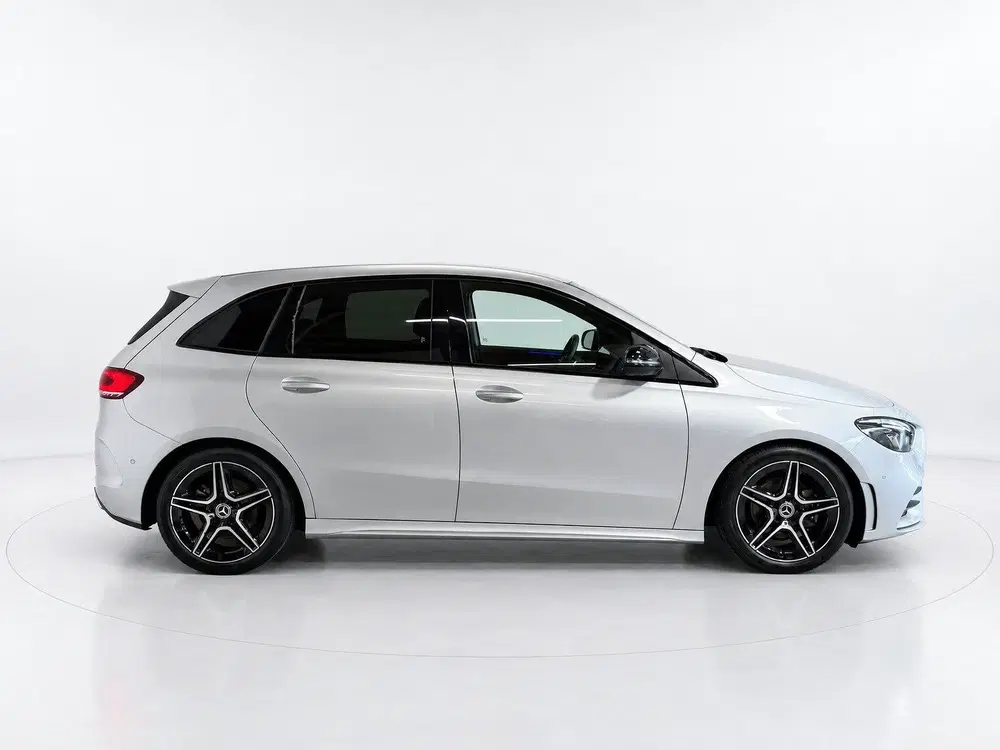 Mercedes-Benz B-Klasse 200 Premium AMG-line uit 2019, foto 11