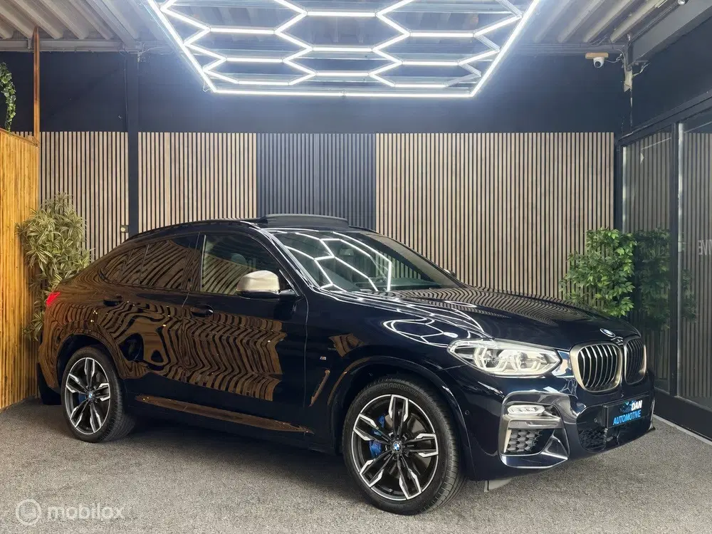 BMW X4 M40i High Executive uit 2019, foto 4