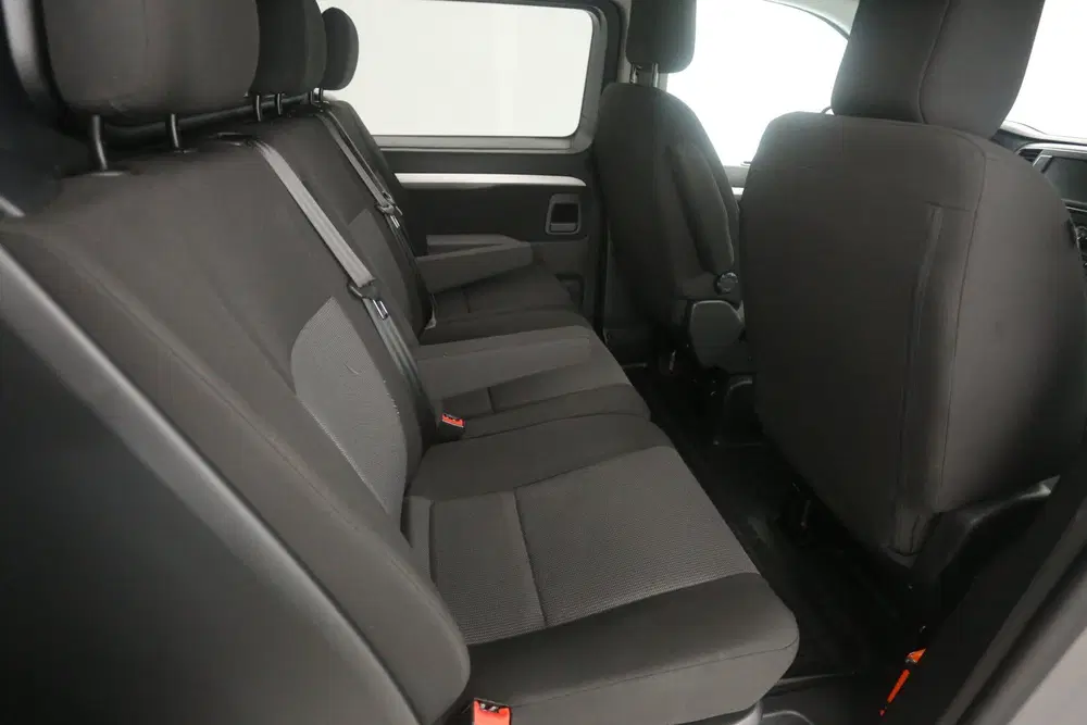 Peugeot Expert 2.0 BlueHDI L3H1 uit 2020, foto 10