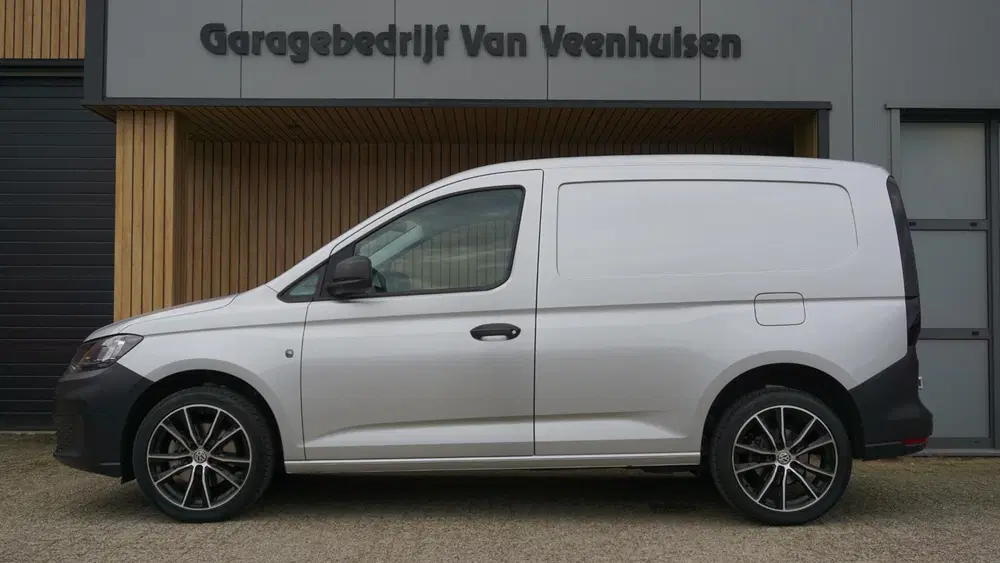 Volkswagen Caddy 1.5 TSI 116pk Comfort 18inch LM App-C uit 2024, foto 2