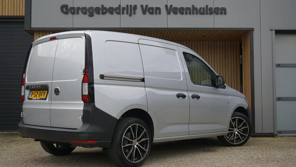 Volkswagen Caddy 1.5 TSI 116pk Comfort 18inch LM App-C uit 2024, foto 6
