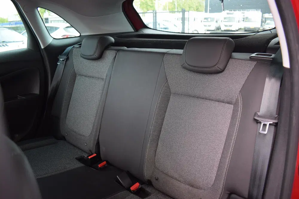 Opel Crossland 1.2 Turbo Elegance uit 2021, foto 6