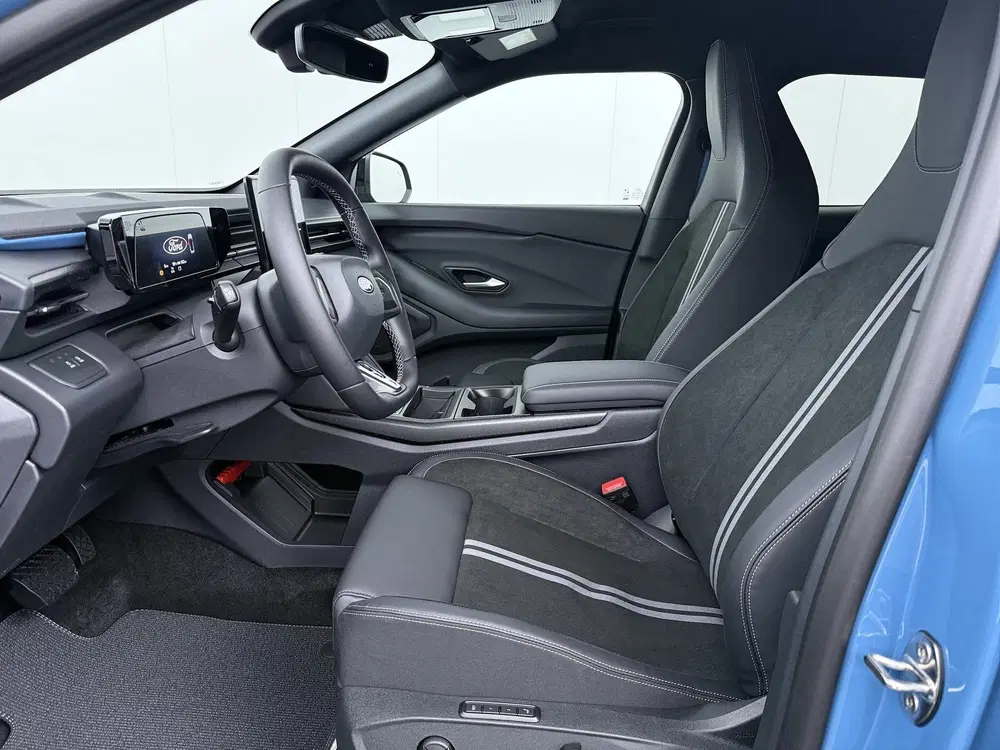 Ford Capri Collection RWD 79 kWh uit 2026, foto 11