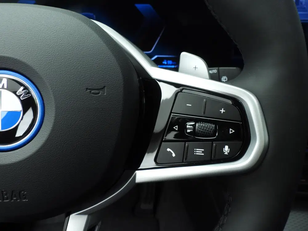 BMW 3-serie Touring 330e M Sportpakket Pro uit 2026, foto 15