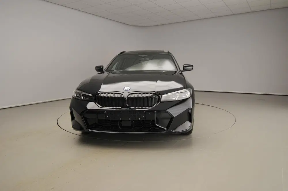 BMW 3-serie Touring 330e M Sportpakket Pro uit 2026, foto 5