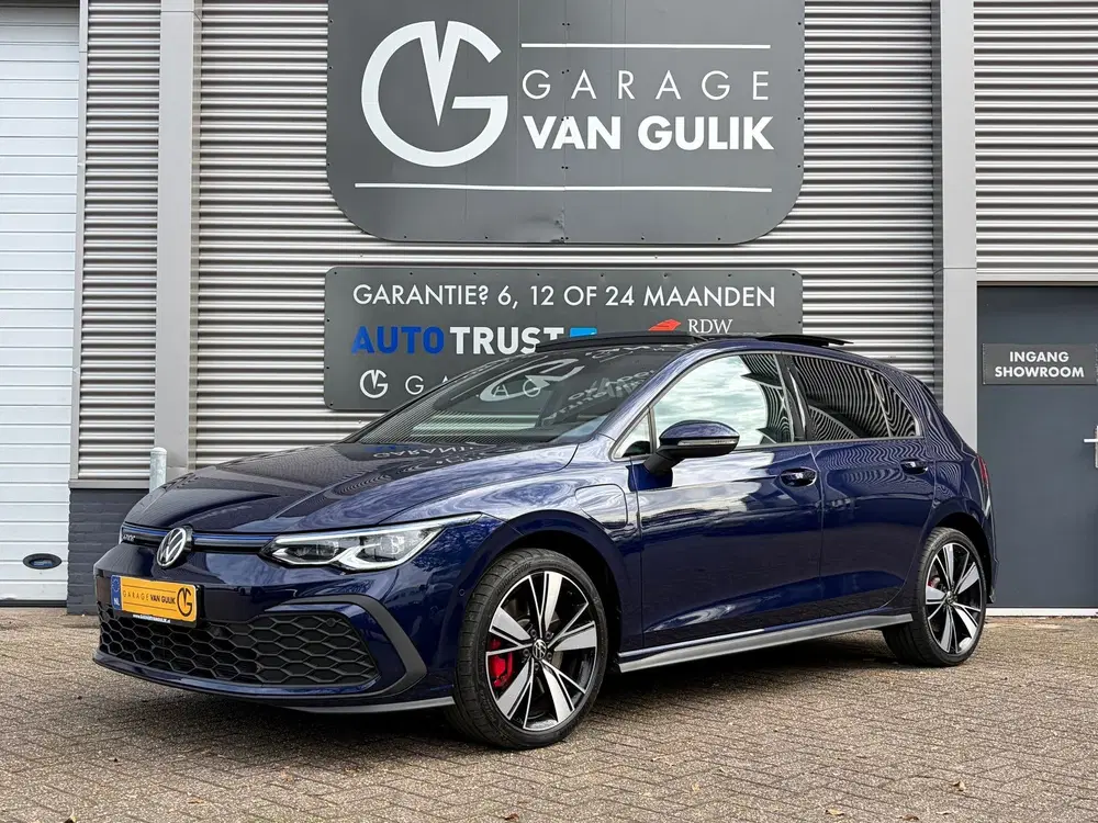 Volkswagen Golf 1.4 eHybrid GTE 245PK Panodak uit 2020