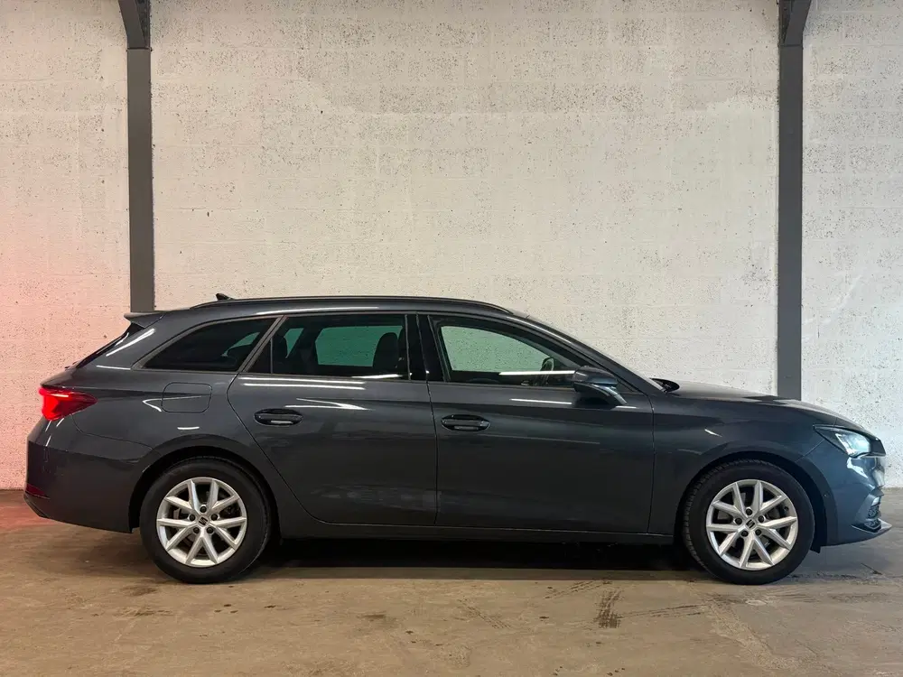 SEAT Leon 1.5 eTSI AUT uit 2021, foto 5