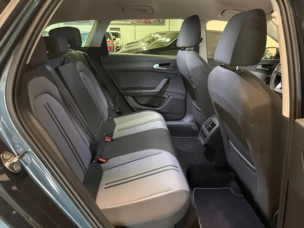 SEAT Leon 1.5 eTSI AUT uit 2021, foto 9