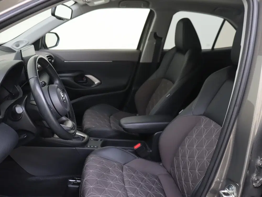 Toyota Yaris Cross 1.5 Hybrid Executive uit 2023, foto 11