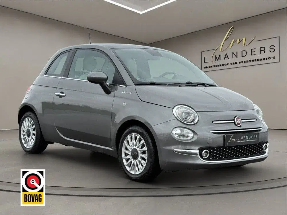 Fiat 500 1.0 Hybrid Dolcevita 2021 GRIJS Panoramada uit 2021
