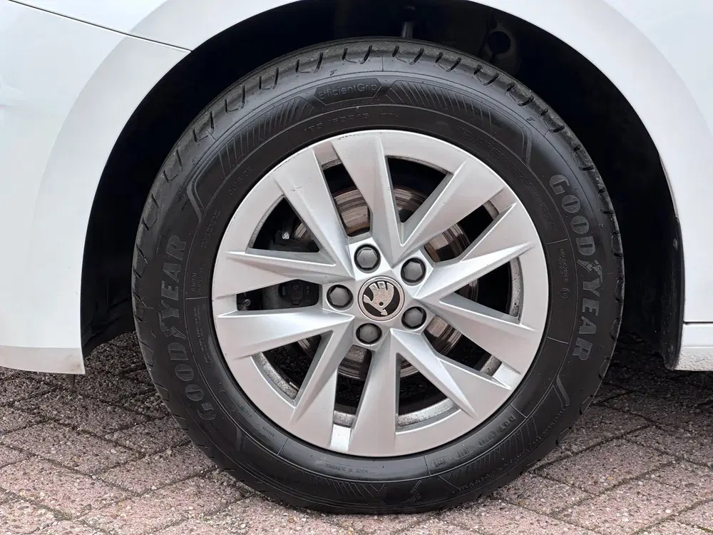 Skoda Fabia 1.0 TSI Ambition uit 2022, foto 15
