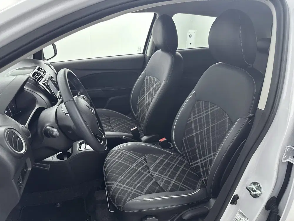 Mitsubishi Space Star 1.2 Instyle uit 2021, foto 4