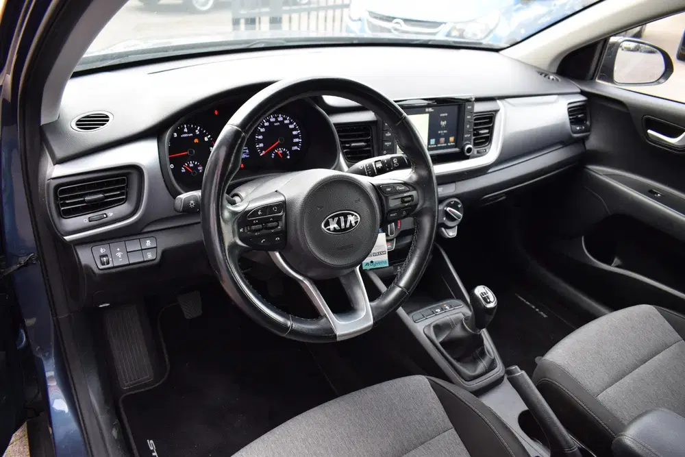 Kia Stonic 1.0 T-GDi DynamicLine uit 2020, foto 4