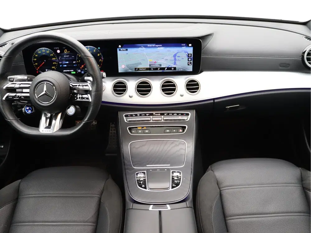 Mercedes-Benz E-Klasse AMG 53 4MATIC Pano uit 2021, foto 13