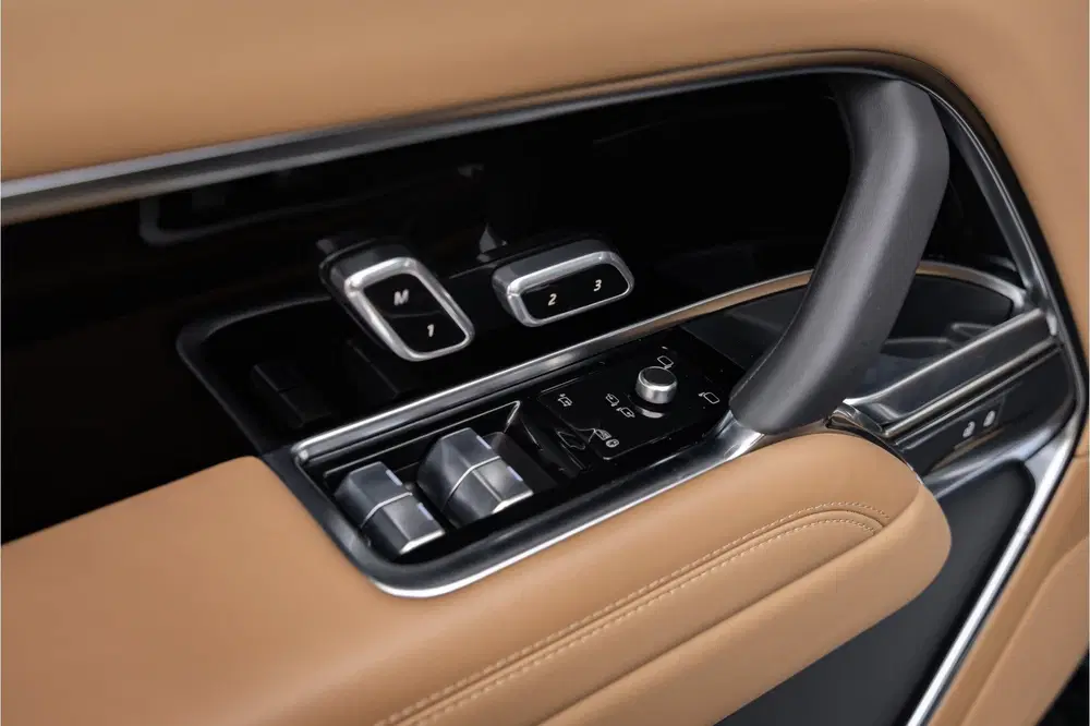 Land Rover Range Rover 3.0 P550e HSE PHEV 23'' uit 2026, foto 11