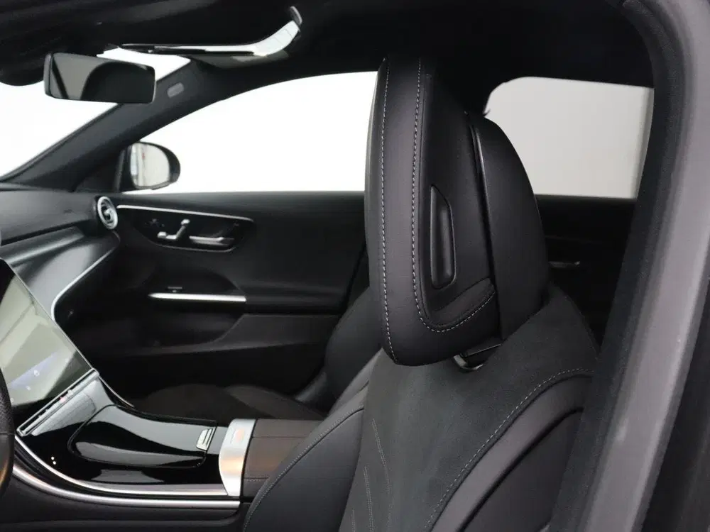 Mercedes-Benz C-Klasse AMG-Line uit 2025, foto 7