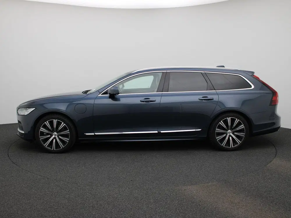 Volvo V90 2.0 T6 Plug-in hybrid AWD Plus Bright 350P uit 2023, foto 4