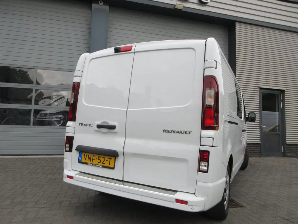 Renault Trafic 2.0 dCi 120pk T29 L2 DC uit 2021, foto 3