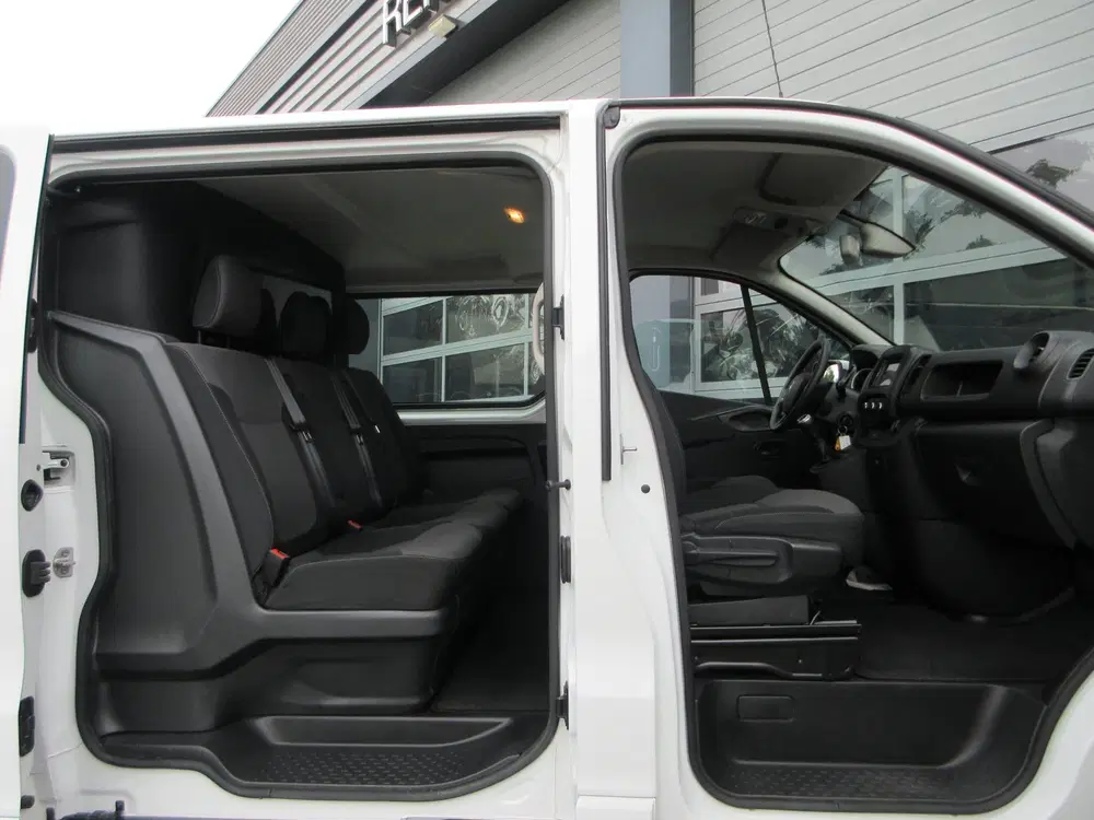 Renault Trafic 2.0 dCi 120pk T29 L2 DC uit 2021, foto 6