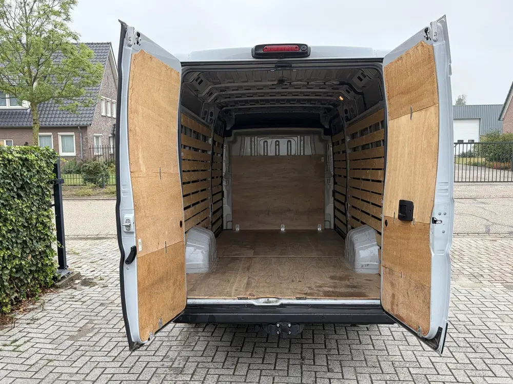Peugeot Boxer 2.2 BlueHDi 180PK Euro6 Aut. L4H2 3.5t Zwa uit 2024, foto 4