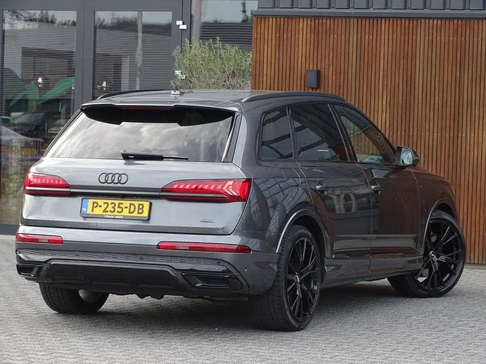 Audi Q7 60 TFSI e 456PK Competition uit 2020, foto 8
