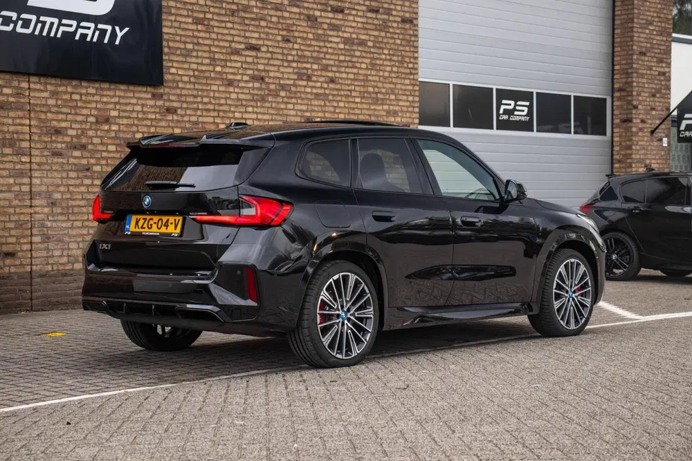 BMW iX1 xDrive30 67 kWh M-Sport Pro uit 2023, foto 6