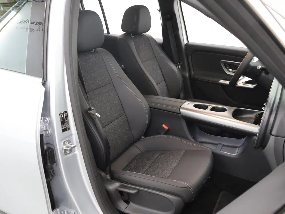 Mercedes-Benz GLB 250+ Business Solution 7p. 85.5 kWh uit 2026, foto 10