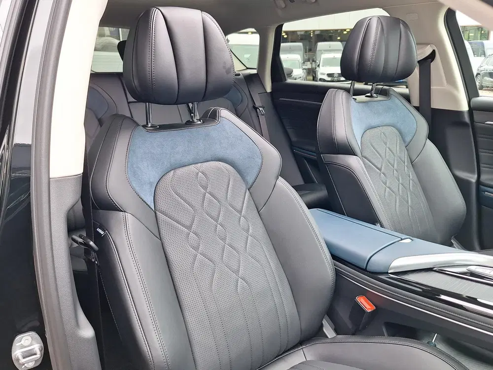 Voyah Free Business Edition 4WD 106 kWh uit 2026, foto 13