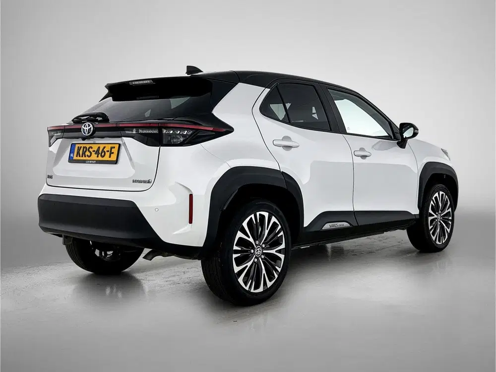 Toyota Yaris Cross 1.5 Hybrid Executive uit 2022, foto 2