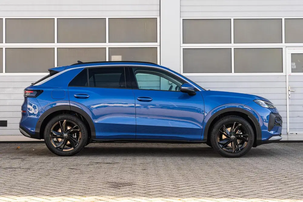Volkswagen T-Roc 1.5 eTSI 115pk DSG Life First Edition uit 2026, foto 3
