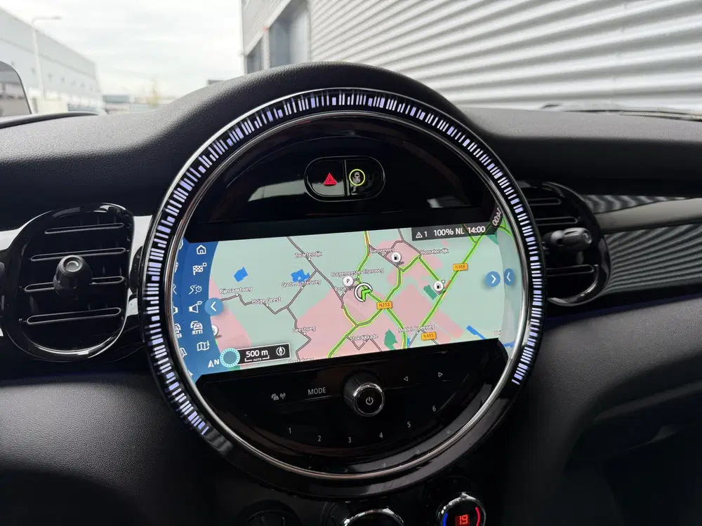 Mini Cooper 1.5 Cooper Pano uit 2023, foto 8