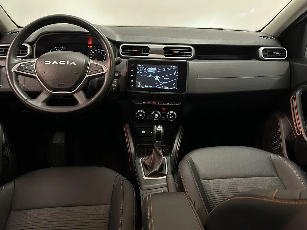 Dacia Duster 1.3 TCe 150 Journey uit 2023, foto 3