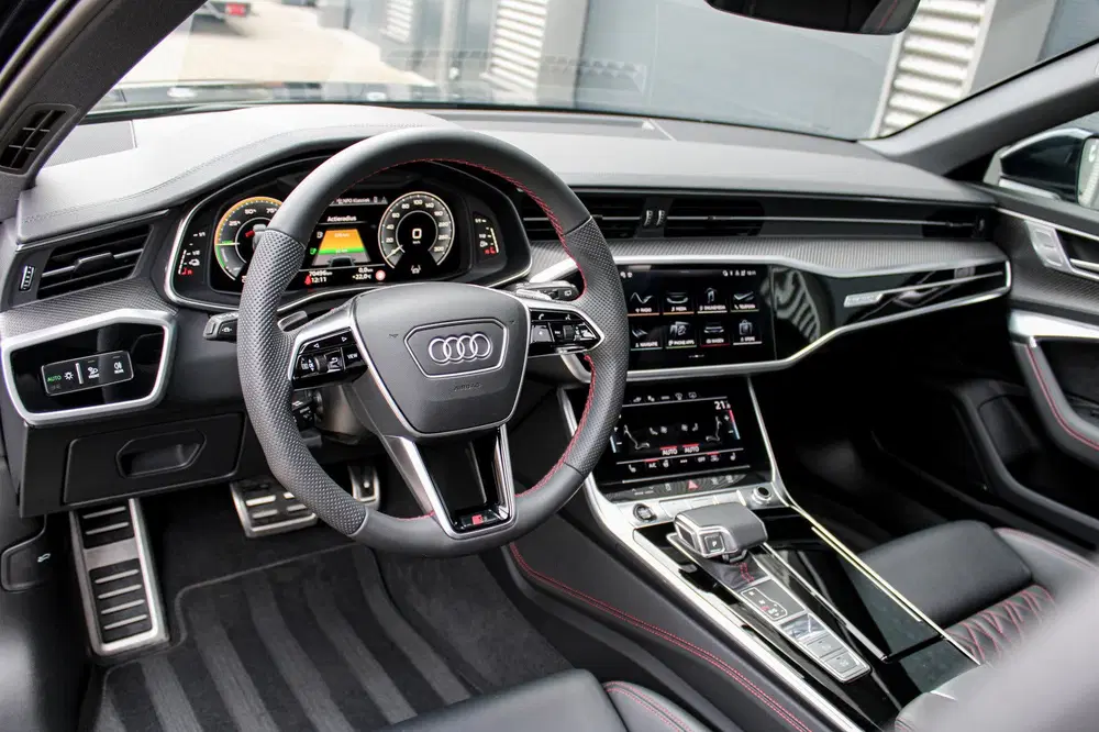 Audi A6 55 TFSI e quattro Competition uit 2023, foto 3