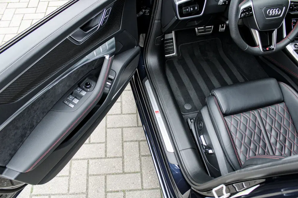 Audi A6 55 TFSI e quattro Competition uit 2023, foto 6