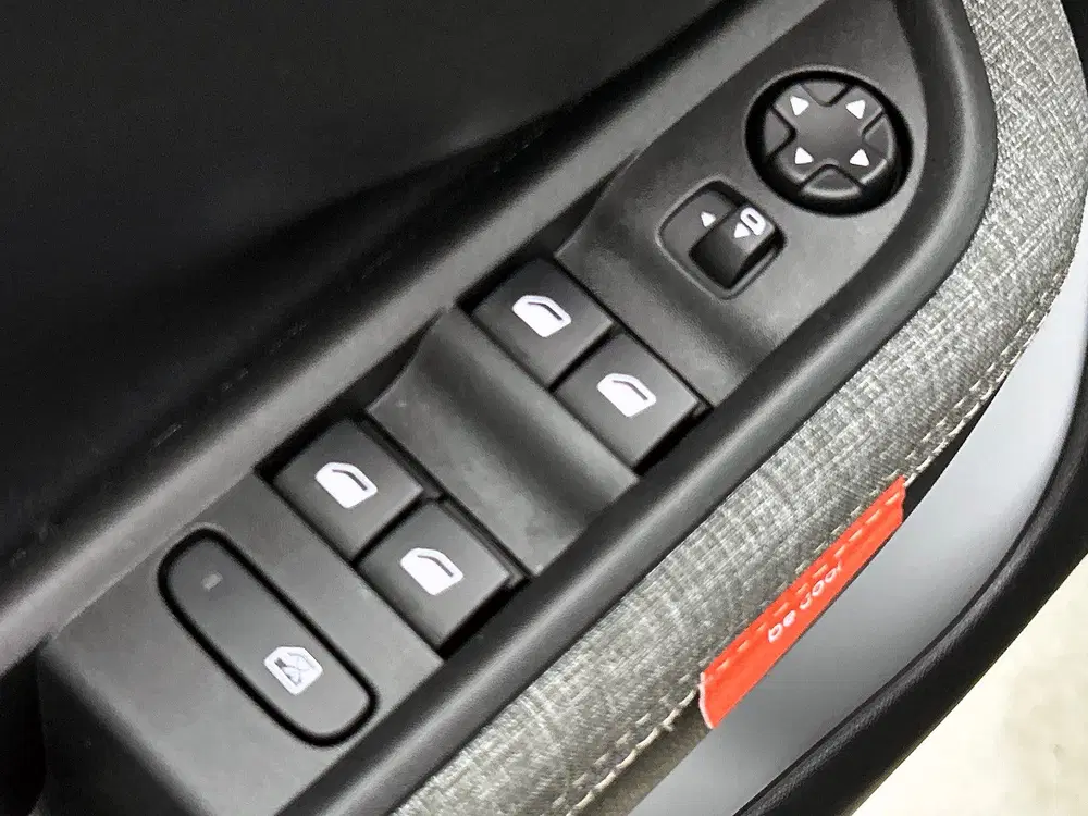 Citroën C3 Aircross 1.2 Hybrid 145pk Plus Direct leverbaar uit 2025, foto 10