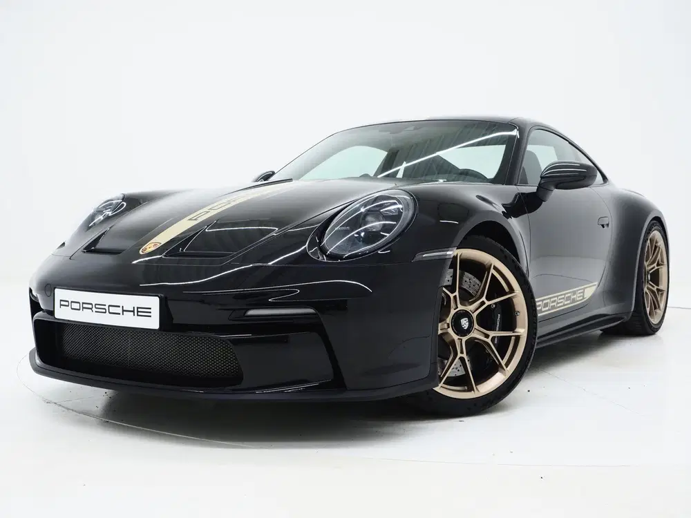Porsche 911 4.0 GT3 Touring uit 2023, foto 2