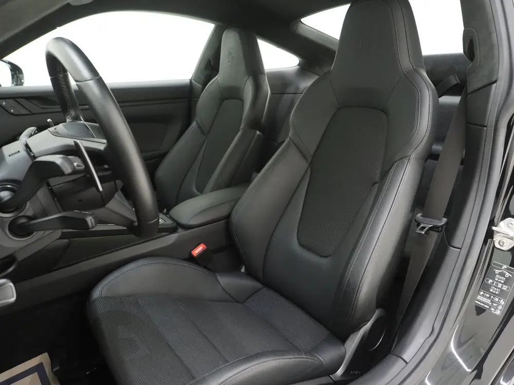 Porsche 911 4.0 GT3 Touring uit 2023, foto 5
